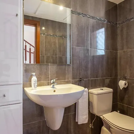 Simone By Intiholidays *