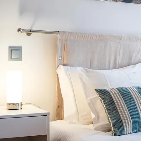 Simone By Intiholidays *