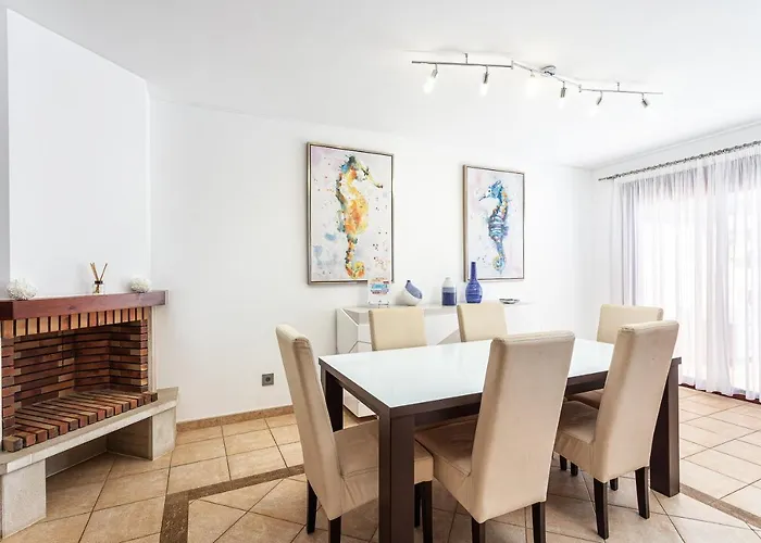 Simone By Intiholidays *