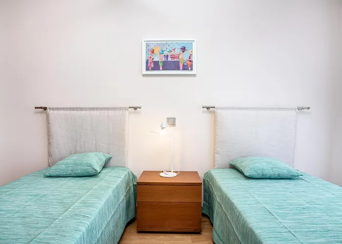 Simone By Intiholidays Quarteira